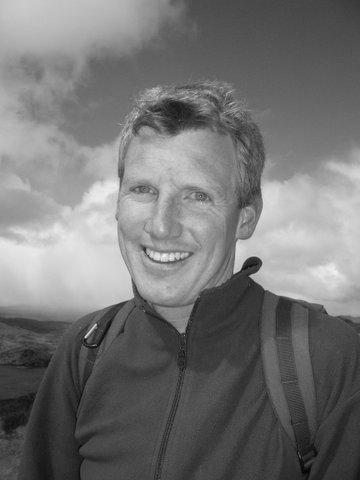 Dr Graeme Buchanan